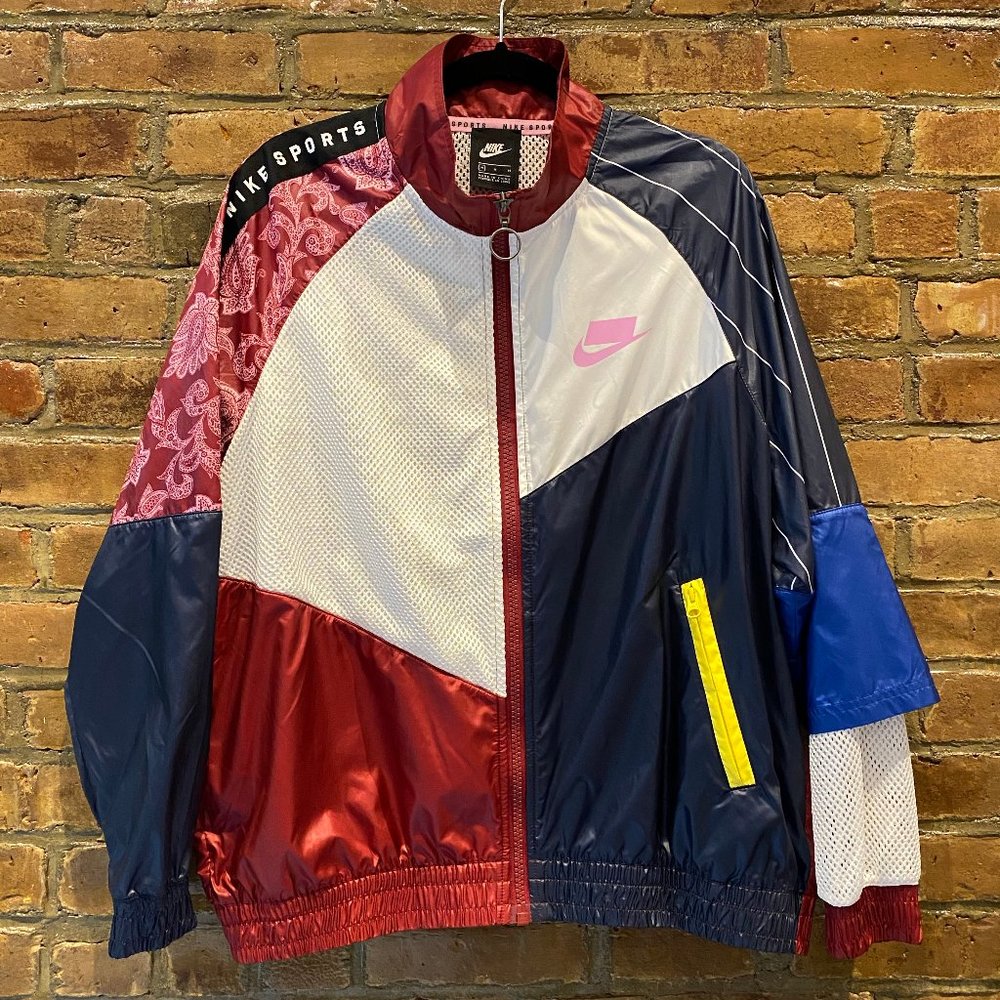Nike Sportswear multi-pattern windbreaker